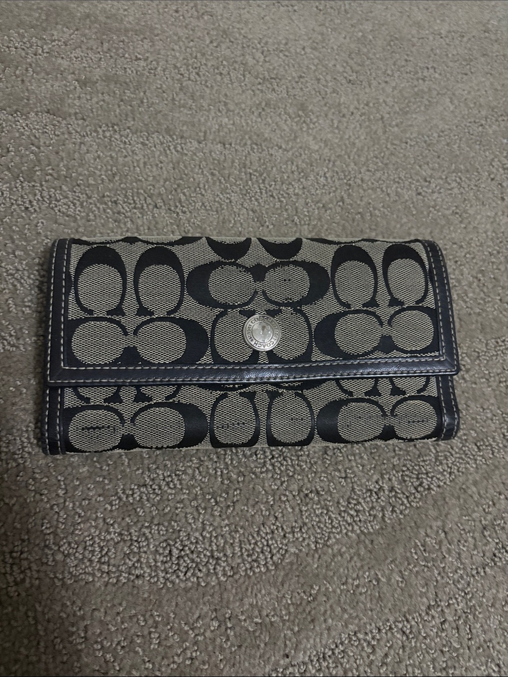 Coach Black vintage Signature Continental Wallet